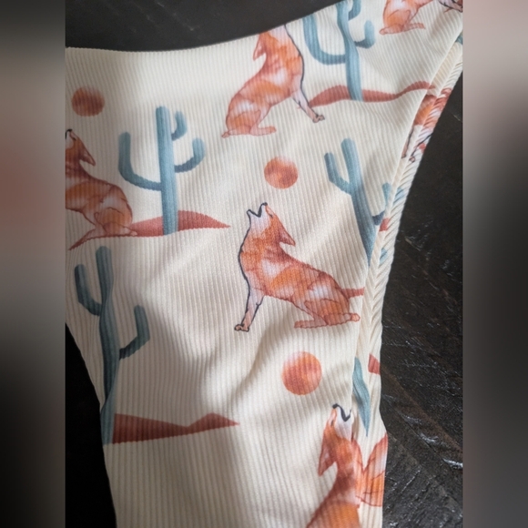 ROMWE Cream and Orange Tropical Bikini Set - Picture 2 of 6